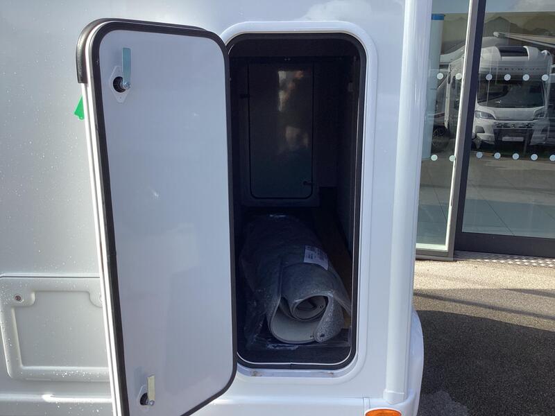 Auto-Trail F-Line F67 — image 10