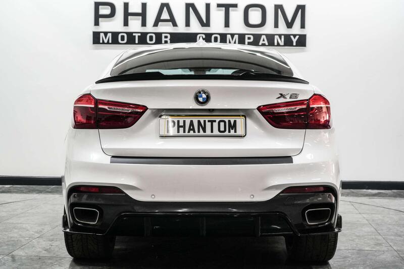 BMW X6 view 4