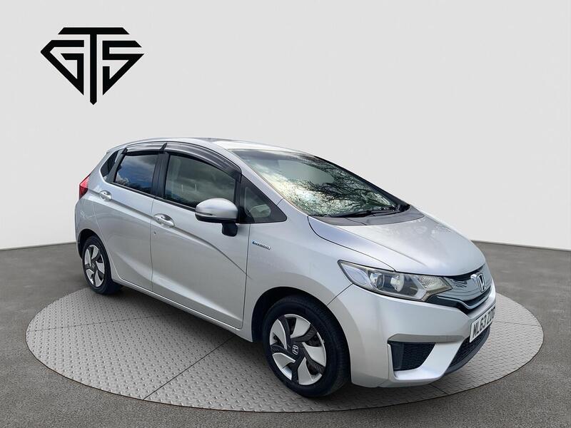 Honda Fit main image