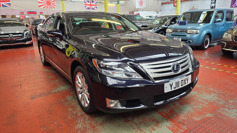 Lexus LS view 34