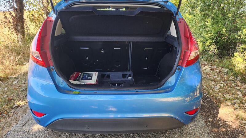 2009 Ford Fiesta — photo 10