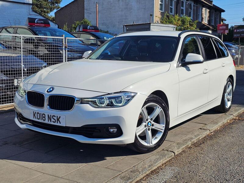 BMW 3 Series view 4