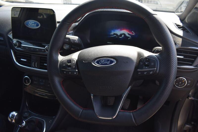 Ford Puma view 3