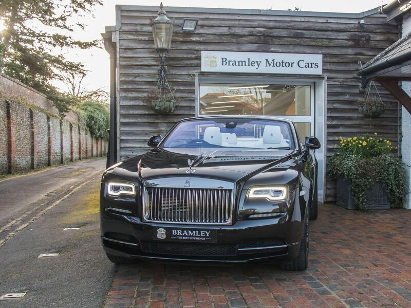 Rolls-Royce Dawn view 4