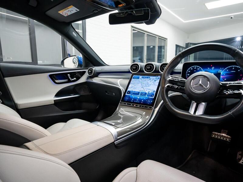 Mercedes-Benz C-Class view 2