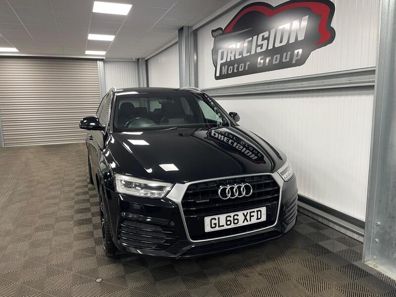 Audi Audi Q3 view 2