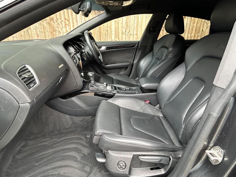 Audi Audi A5 view 4