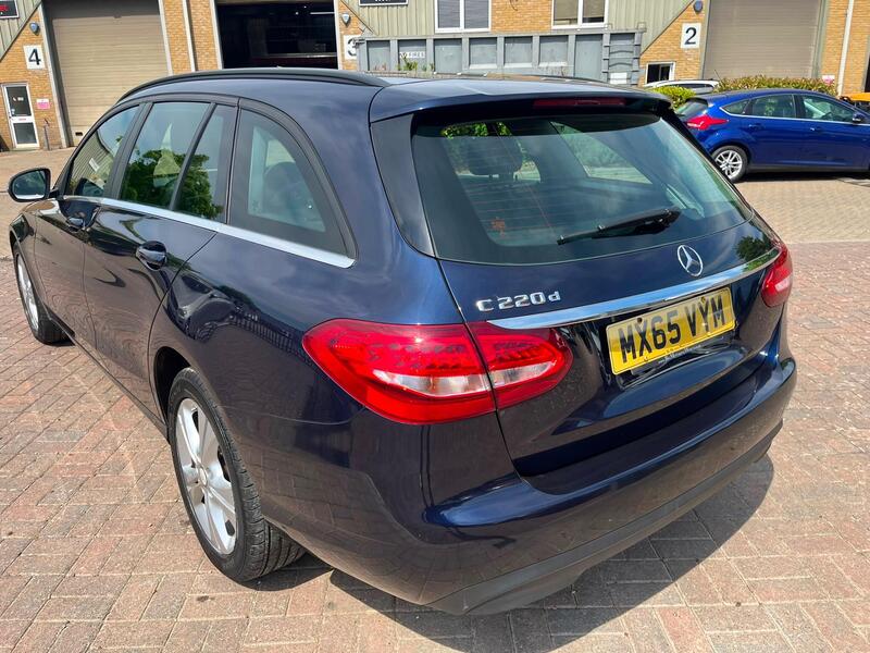 Mercedes-Benz C Class view 6