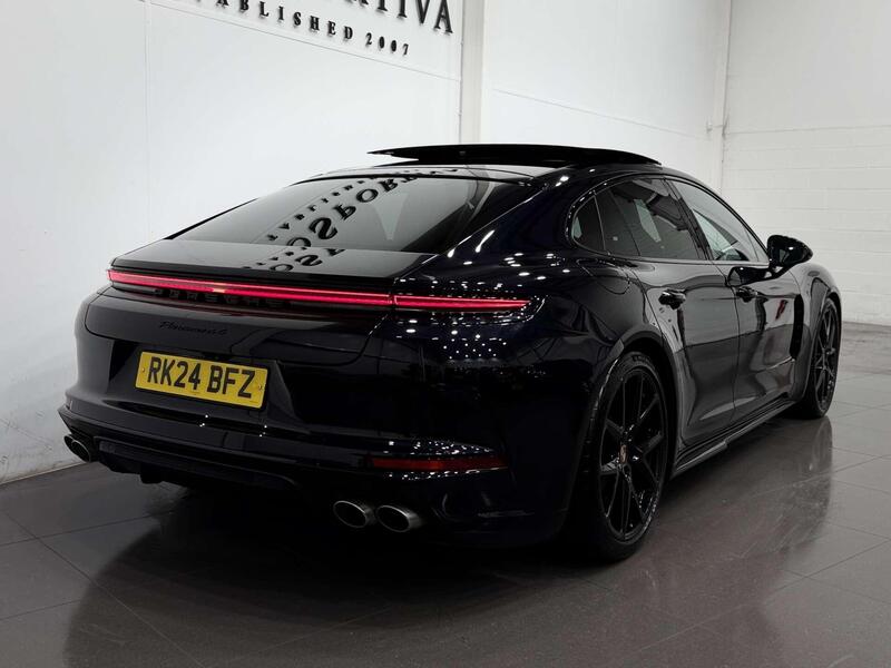 Porsche Panamera view 5