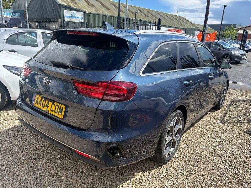 Kia Ceed view 6