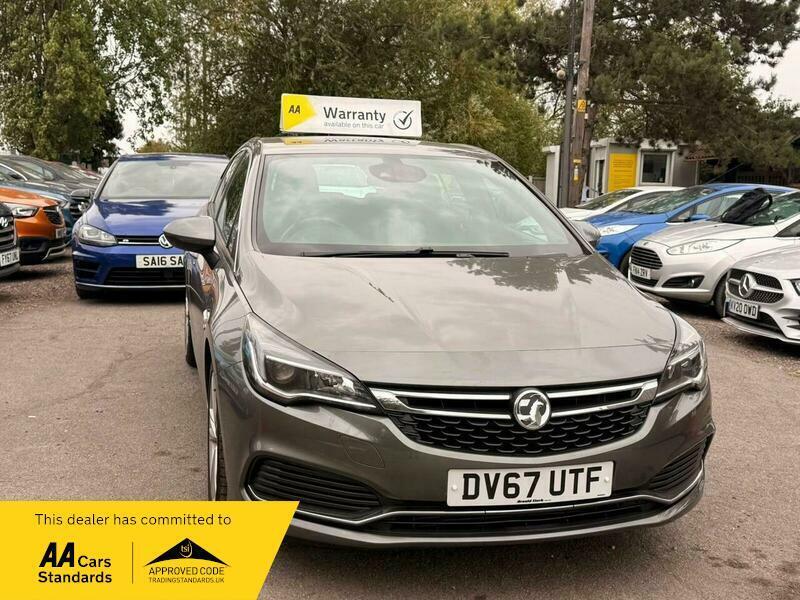 2017 Vauxhall Astra 1.4i Turbo SRi VX Line Euro 6 5dr photo 3