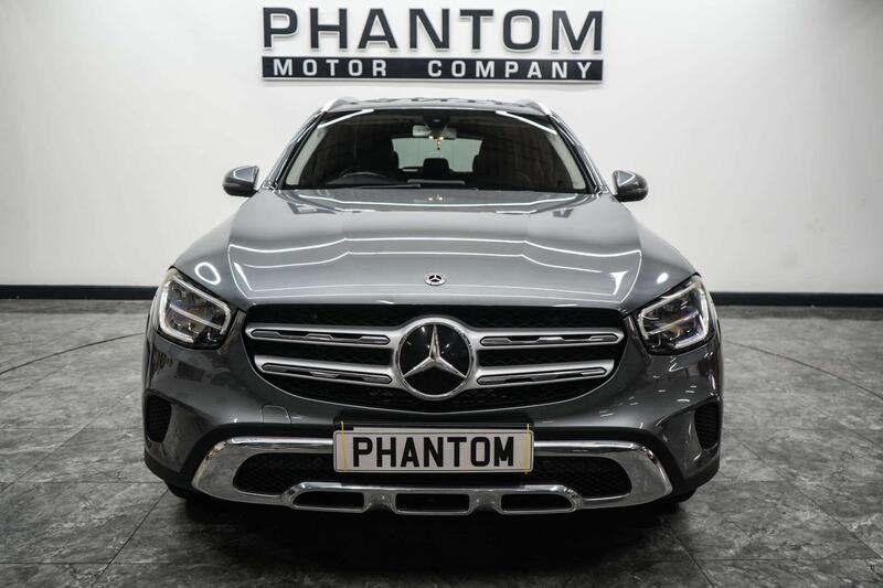 Mercedes-Benz GLC view 5