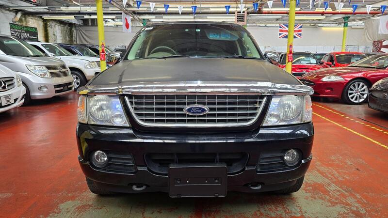 Ford Explorer view 2