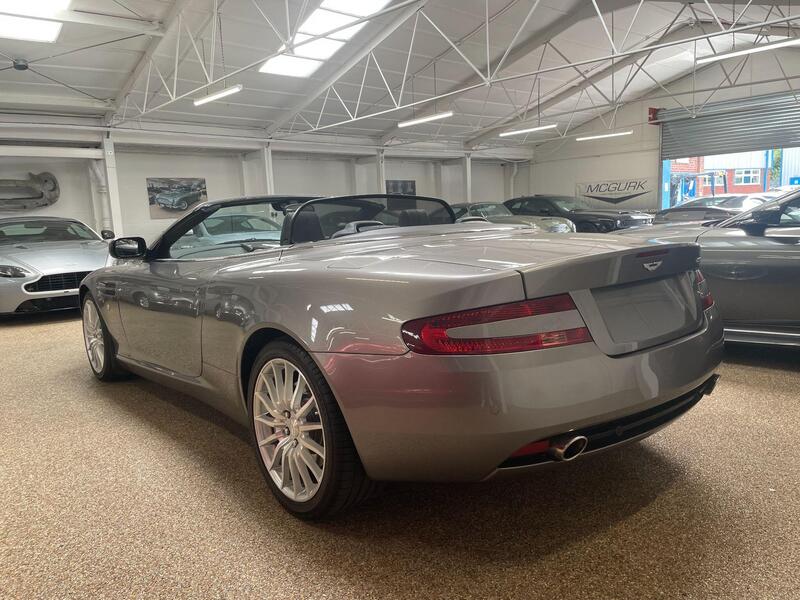 Aston Martin DB9 view 4