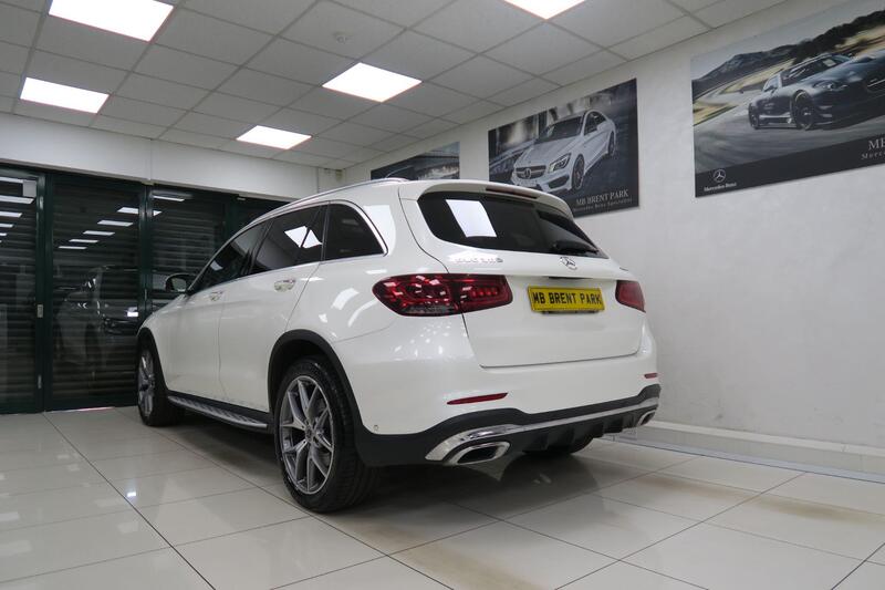 Mercedes-Benz Mercedes-Benz GLC view 4
