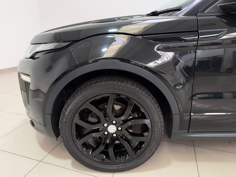 Land Rover Range Rover Evoque view 6