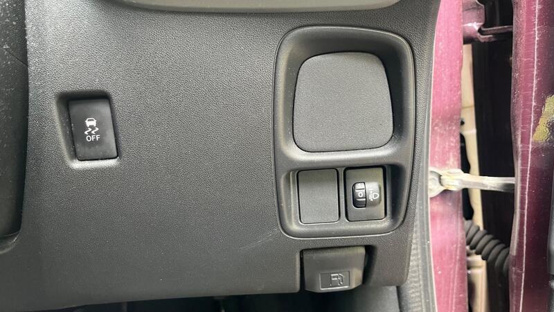 2017 Peugeot 108 — photo 26