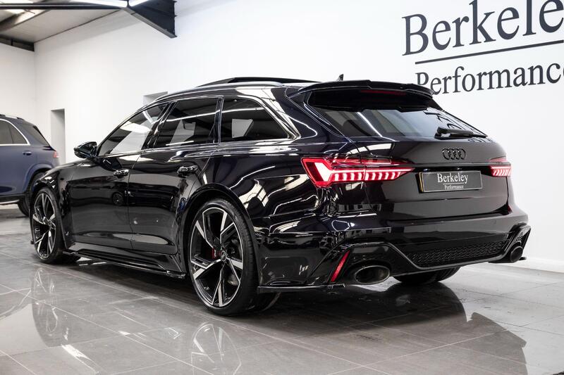 Audi RS6 view 6