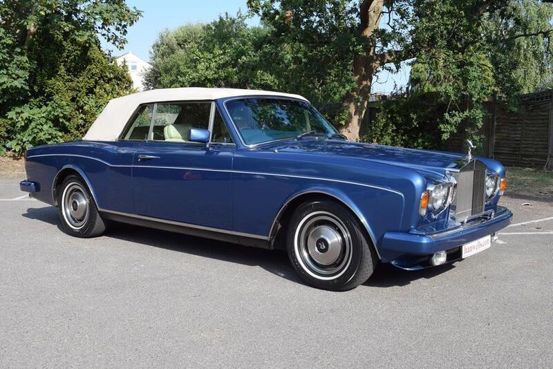 Rolls-Royce Corniche view 3