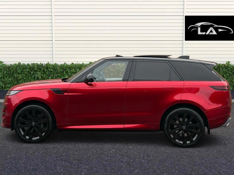 Land Rover Range Rover view 3