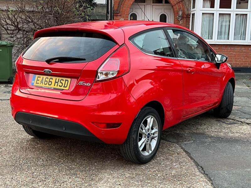 Ford Fiesta view 7