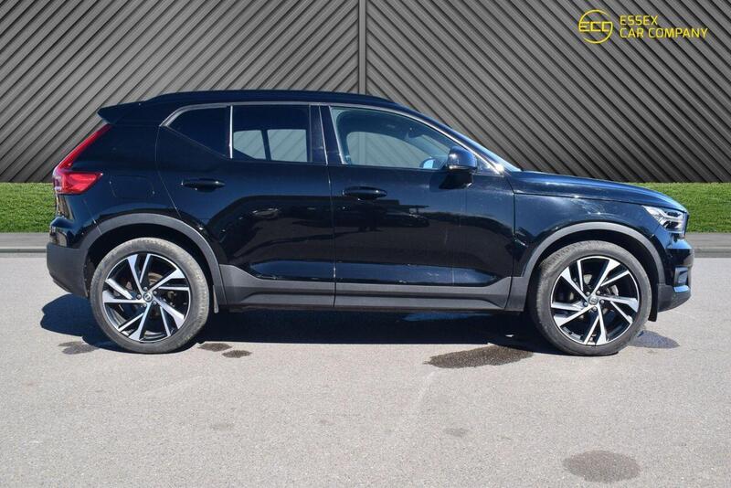 Volvo XC40 view 7