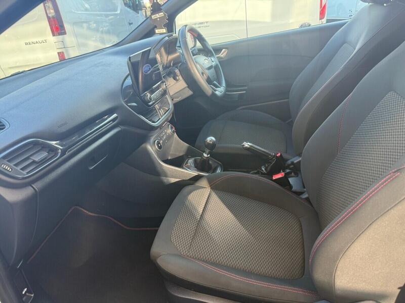 Ford Fiesta view 6