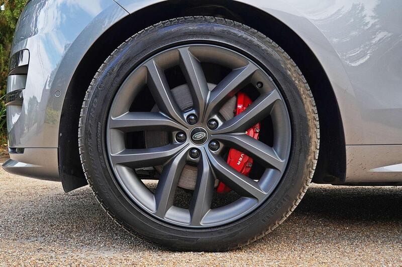 Land Rover Range Rover Sport view 2