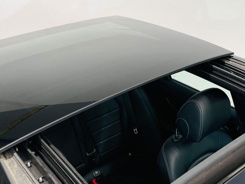 Mercedes-Benz C Class view 2