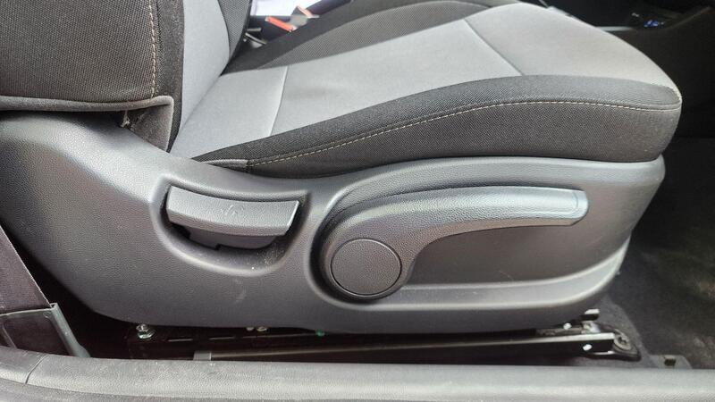 2015 Hyundai i20 — photo 30