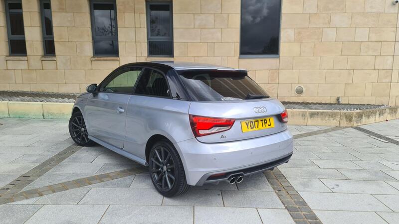 Audi A1 view 3