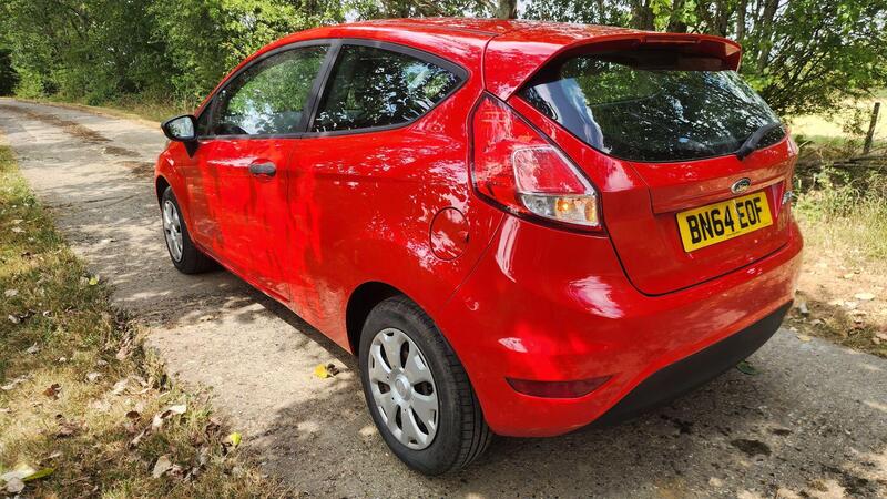 2014 Ford Fiesta — photo 6