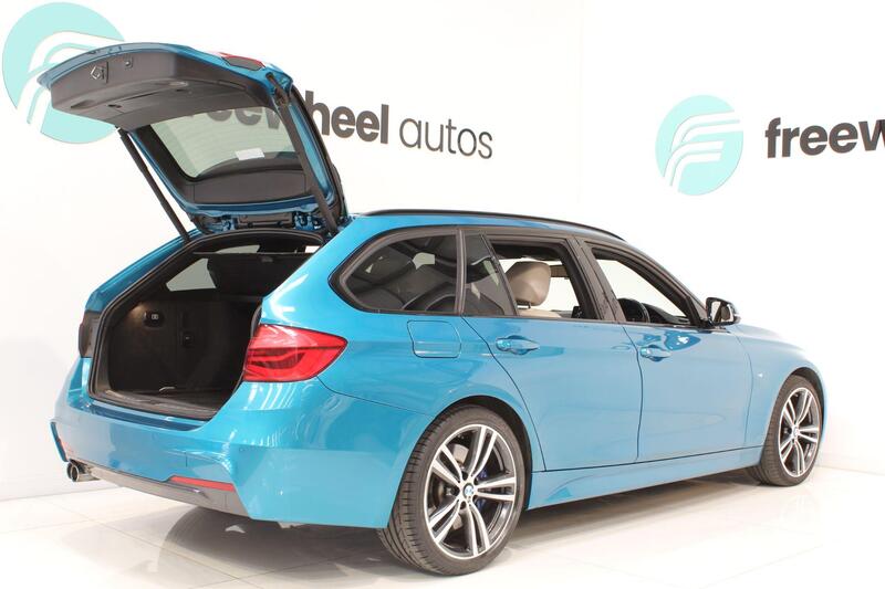 2016 BMW 3 Series in Blue — image 25 of 69