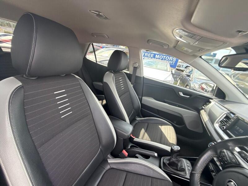Kia Stonic view 2