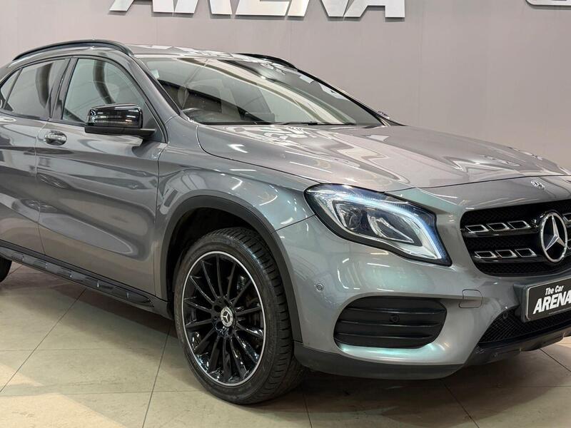 Mercedes-Benz Mercedes-Benz GLA view 3