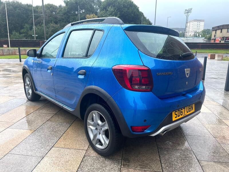 Dacia Sandero view 4