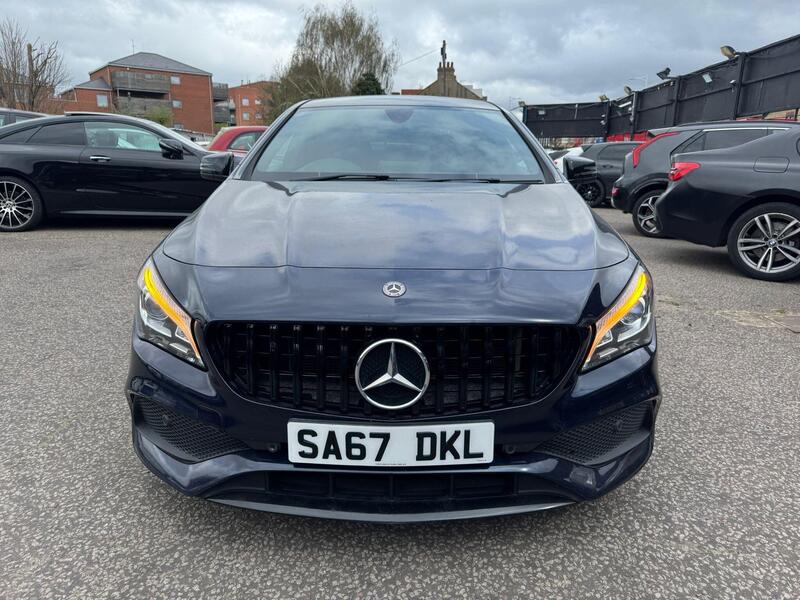 Mercedes-Benz Cla view 4