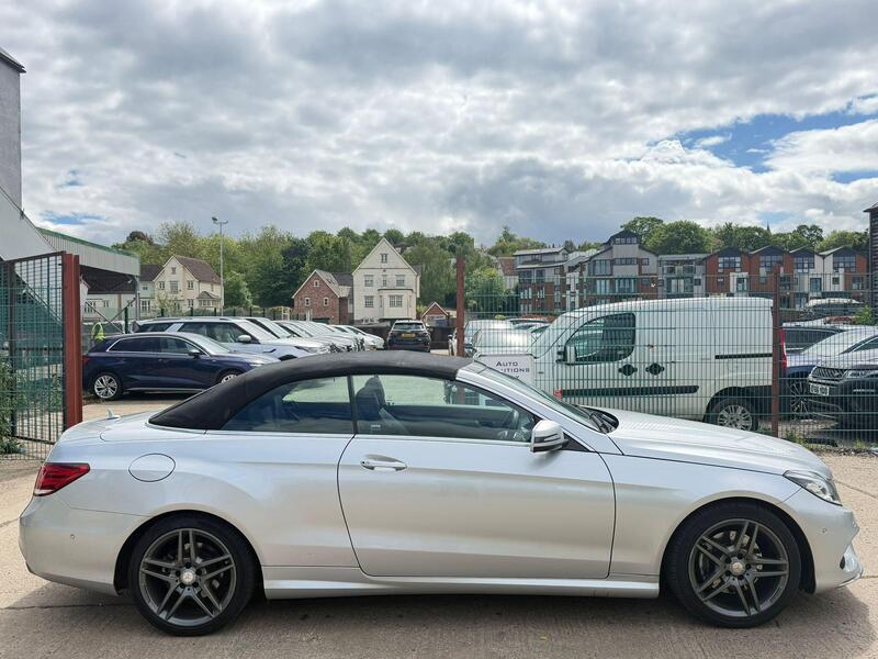 Mercedes-Benz E Class view 2