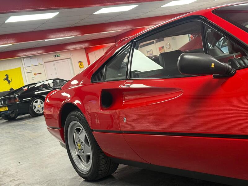 Ferrari 328 view 5
