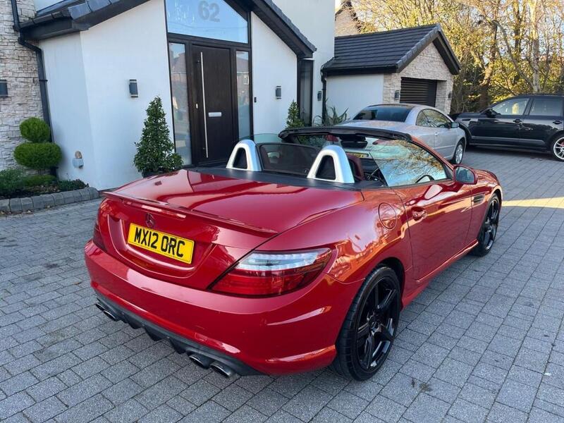 Mercedes-Benz SLK view 4