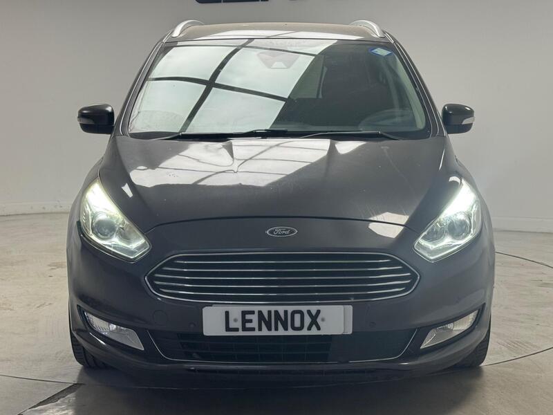 Ford Galaxy view 2