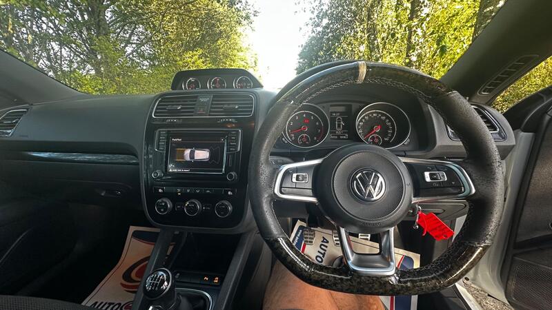 2017 Volkswagen Scirocco — photo 13