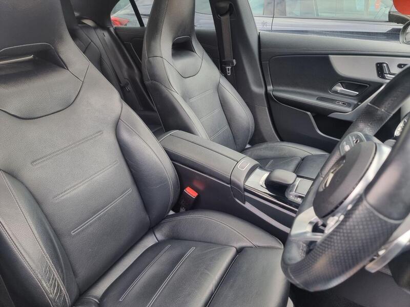 Mercedes-Benz Mercedes-Benz CLA view 5