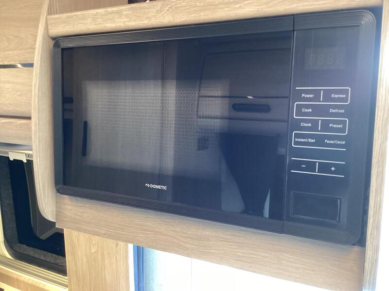 Auto-Sleepers Kingham — image 47