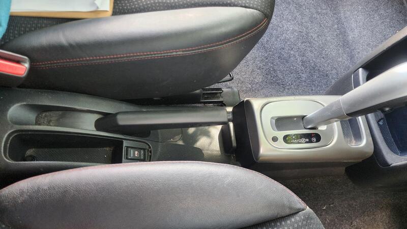 2010 Nissan Note — photo 24