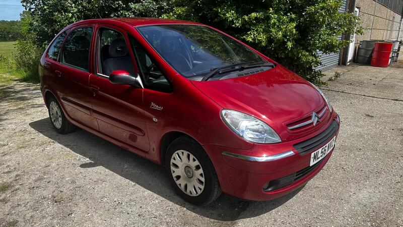 2007 Citroen Xsara Picasso 1.6i 16V Desire 5dr for sale at IHK Enterprise West Sussex