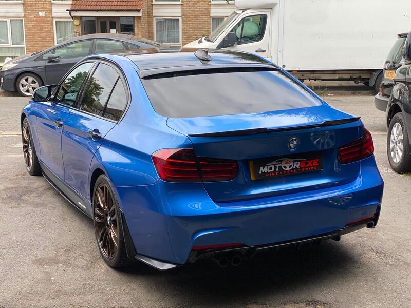 BMW 3 Series view 6