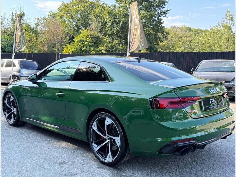 Audi Audi RS5 view 2