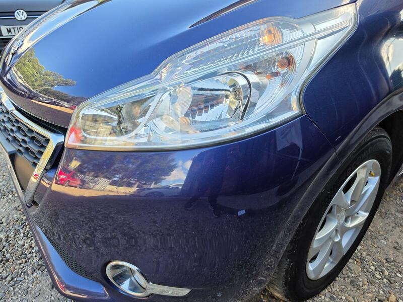Peugeot 208 1.2 VTi Active Euro 5 3dr thumbnail 7