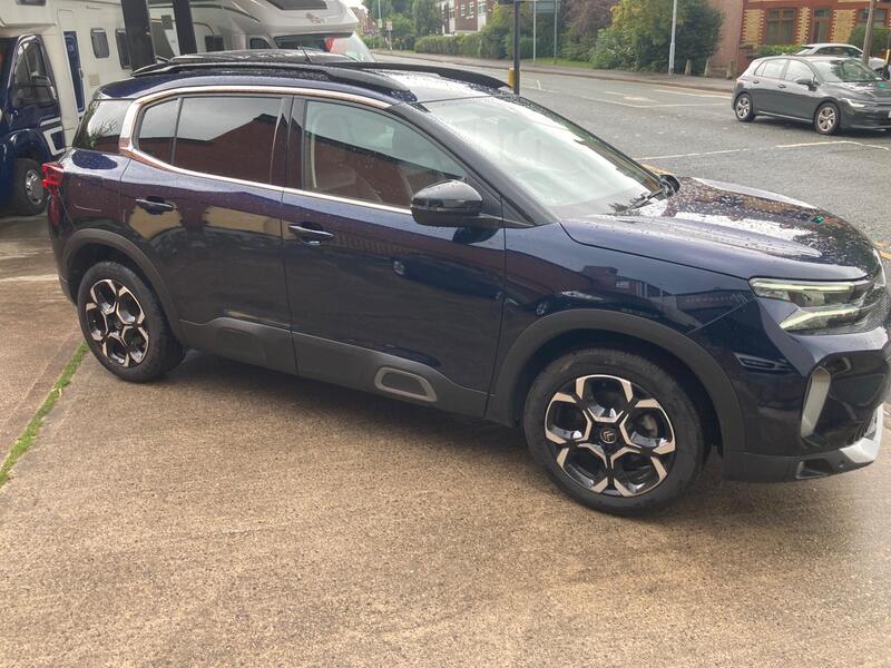 Citroen C5 Aircross view 3